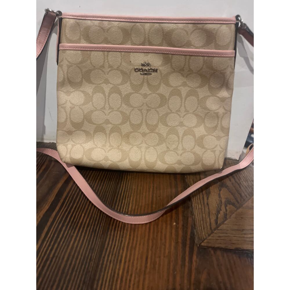 Light brown coach crossbody circa 2011